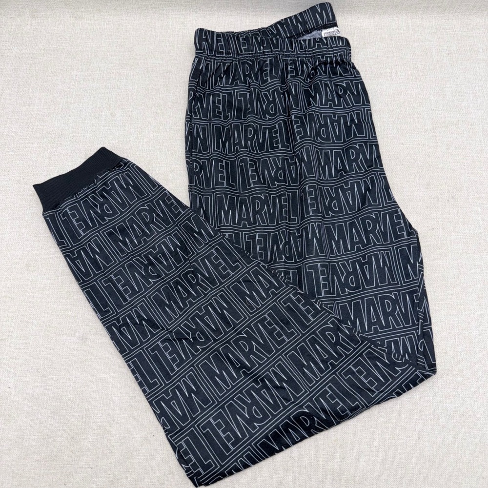 Marvel Bioworld Lounge Pants Mens 2XL Black White All Over Logo Joggers Pajamas